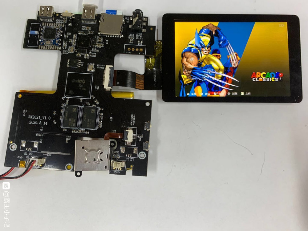 PowKiddy RGB20 Motherboard and LCD