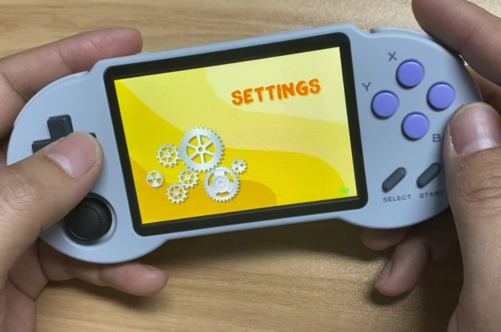 Settings screen of the PocketGo S30