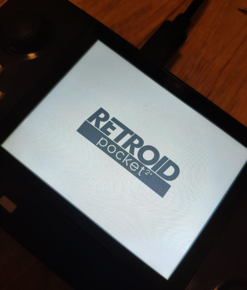 Retroid Pocket 2s First look and Review 